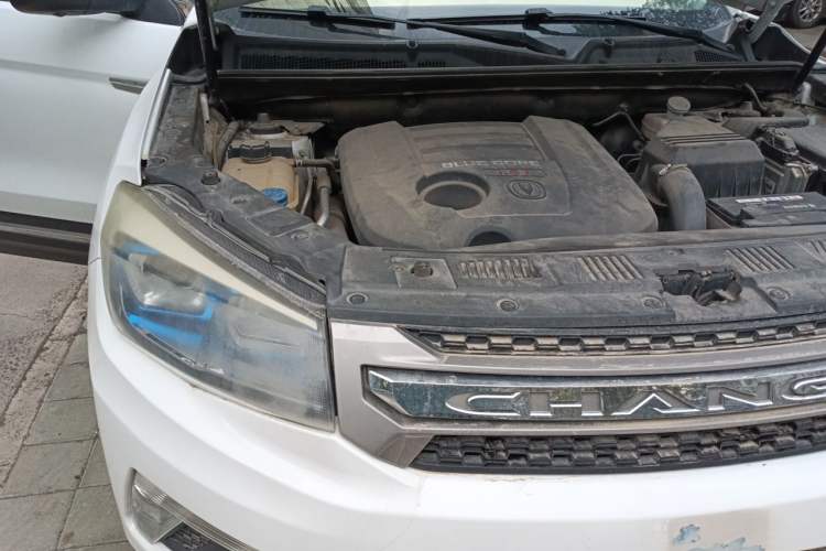 Used CHANGAN CS75 2014 1.8T Automatic Elite Model China IV Standard Engine Bay Right