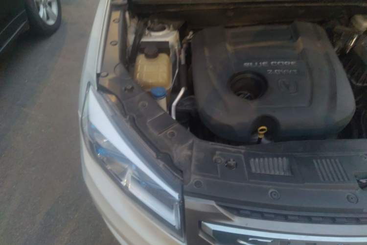 Used CHANGAN CS75 2014 2.0L Manual Leading Model China V Standard Engine Bay Right