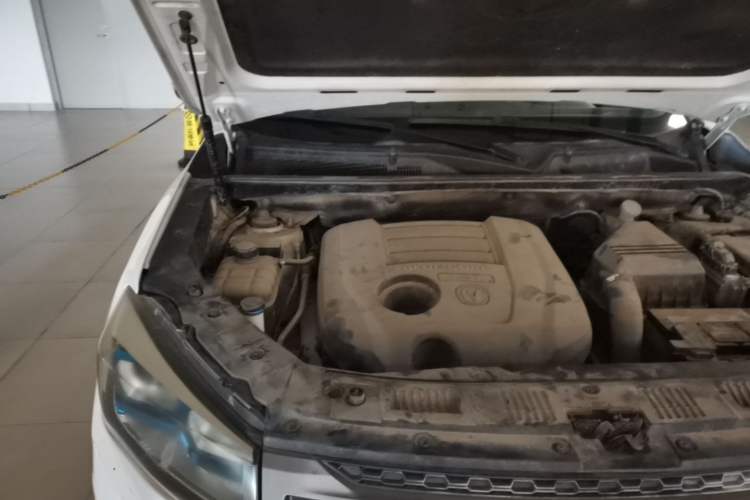 Used CHANGAN CS75 2014 1.8T Automatic Elite Model China IV Standard Engine Bay Right