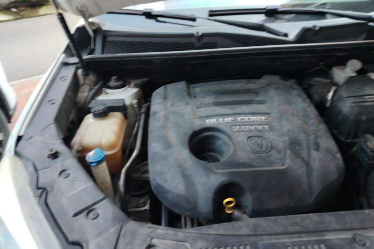 Used CHANGAN CS75 2014 2.0L Manual Leading Model China V Standard Engine Bay Right