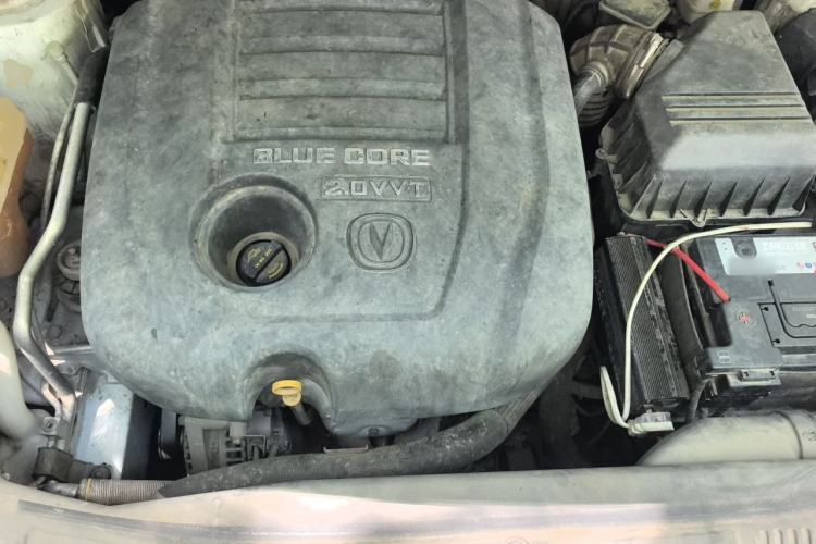 Used CHANGAN CS75 2014 2.0L Manual Luxury Version China V Standard Engine Bay
