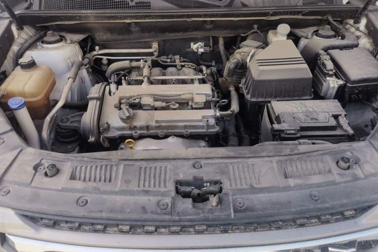 Used CHANGAN CS75 2014 2.0L Manual Comfort Version China V Standard Engine Bay