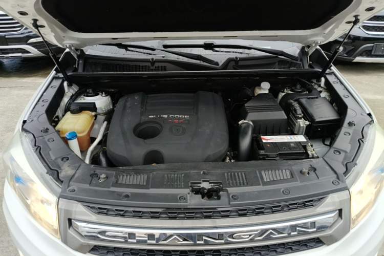 Used CHANGAN CS75 2014 1.8T Automatic Elite Model China IV Standard Engine Bay