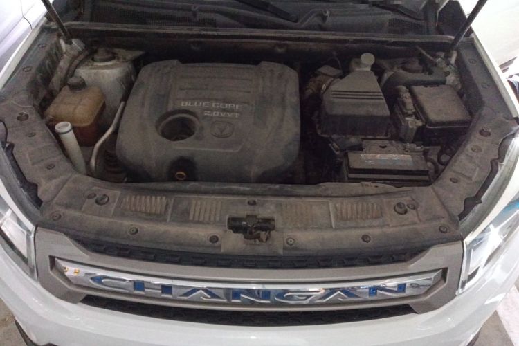 Used CHANGAN CS75 2014 2.0L Manual Luxury Version China V Standard Engine Bay
