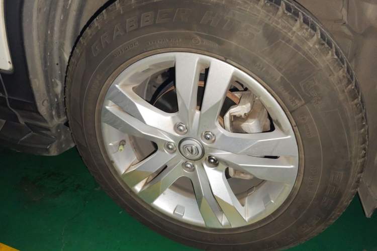 Used CHANGAN CS75 2014 1.8T Automatic Elite Version China V Standard Exterior 1