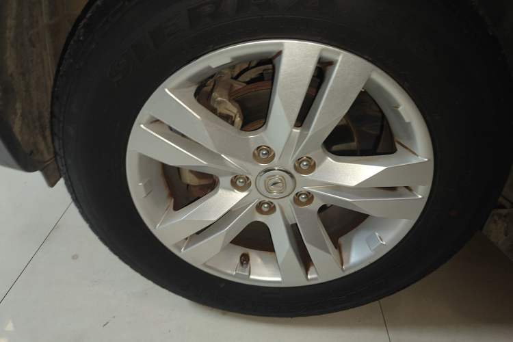Used CHANGAN CS75 2014 1.8T Automatic Elite Model China IV Standard Exterior 1