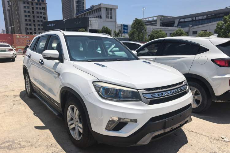 Used CHANGAN CS75 2014 1.8T Automatic Elite Model China IV Standard Exterior 2