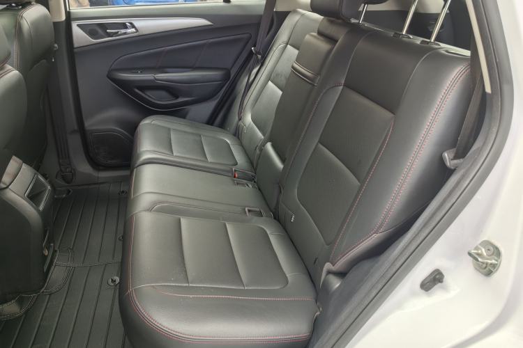 Used CHANGAN CS75 2014 2.0L Manual Luxury Version China V Standard Exterior 6