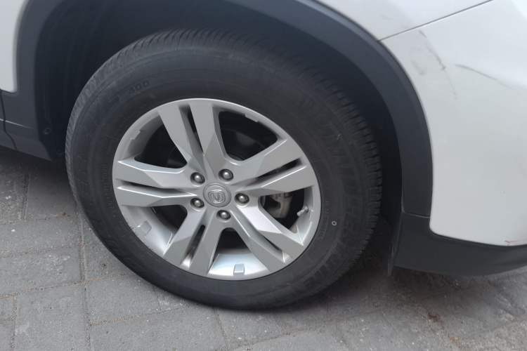 Used CHANGAN CS75 2014 1.8T Automatic Elite Model China IV Standard Exterior 7