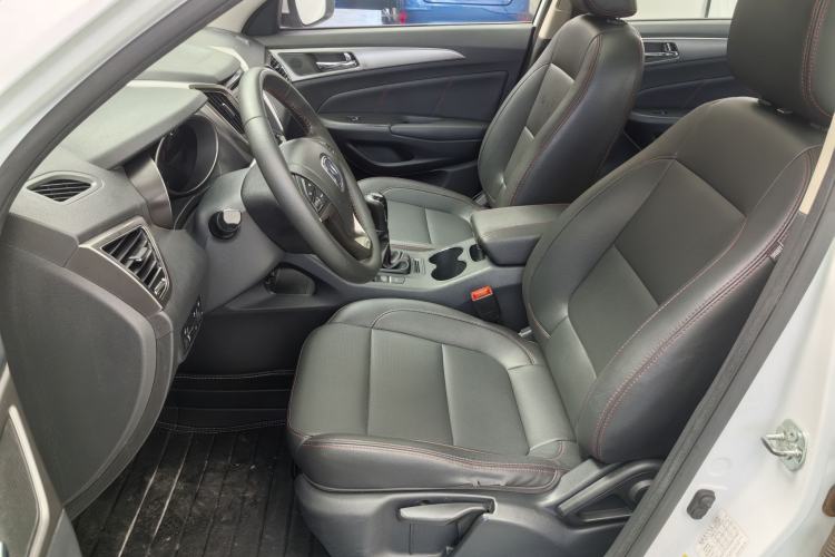 Used CHANGAN CS75 2014 2.0L Manual Luxury Version China V Standard Exterior 7