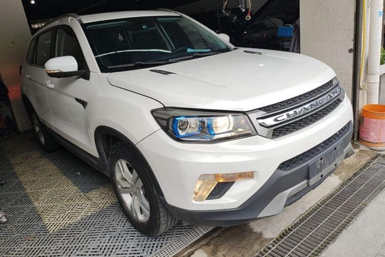 Used CHANGAN CS75 2014 1.8T Automatic Prestige Model China IV Standard Front Right 45 Deg