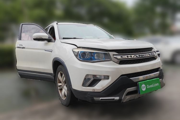 Used CHANGAN CS75 2014 1.8T Automatic Elite Model China IV Standard Front Right 45 Deg
