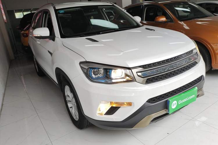 Used CHANGAN CS75 2014 1.8T Automatic Elite Model China IV Standard Front Right 45 Deg