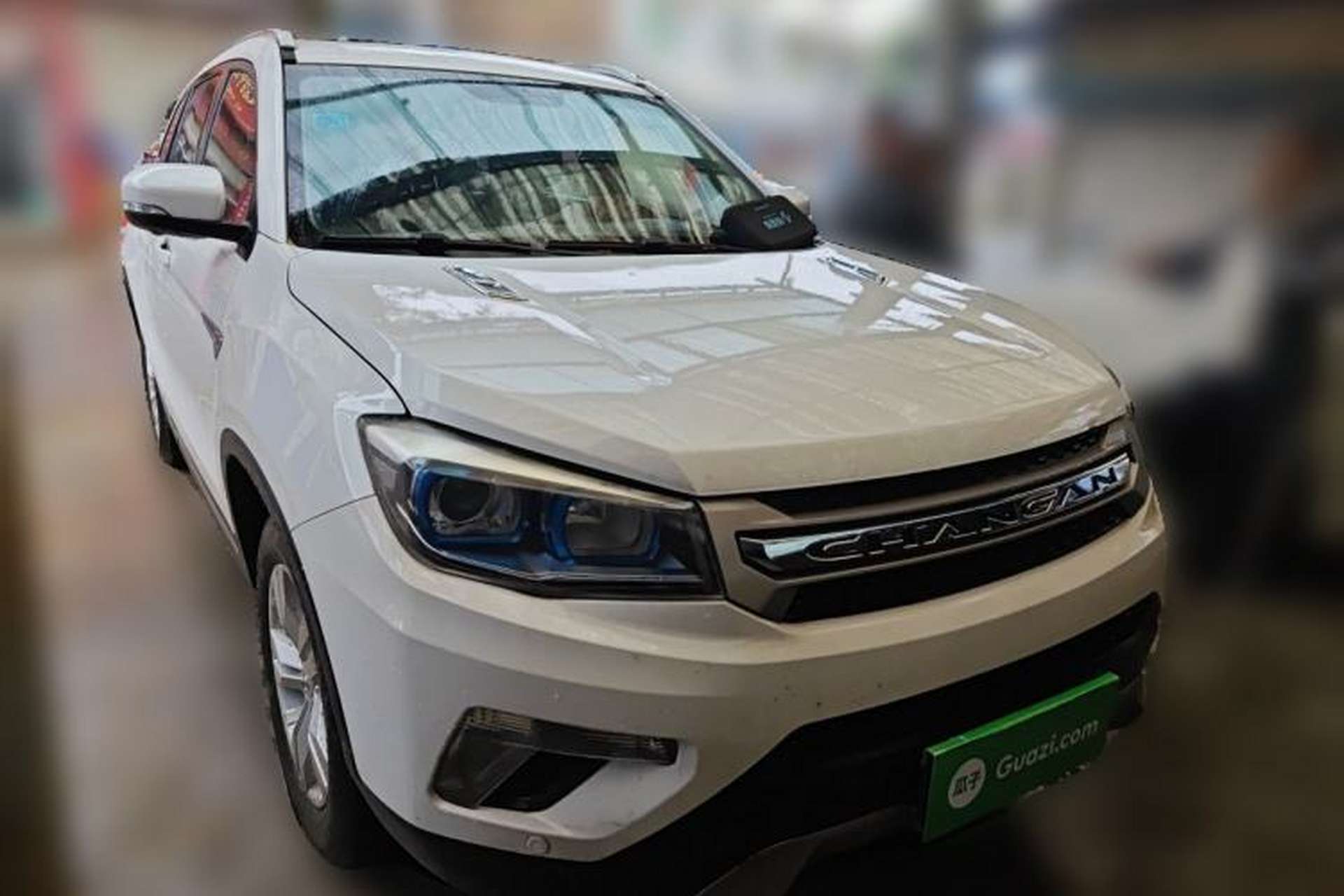 Used CHANGAN CS75 2014 2.0L Manual Leading Version China IV Standard Front Right 45 Deg