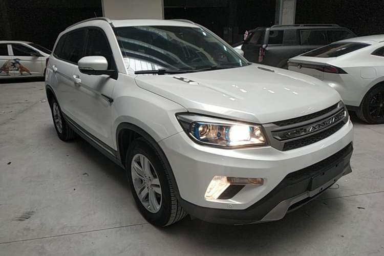 Used CHANGAN CS75 2014 1.8T Automatic Elite Model China IV Standard Front Right 45 Deg