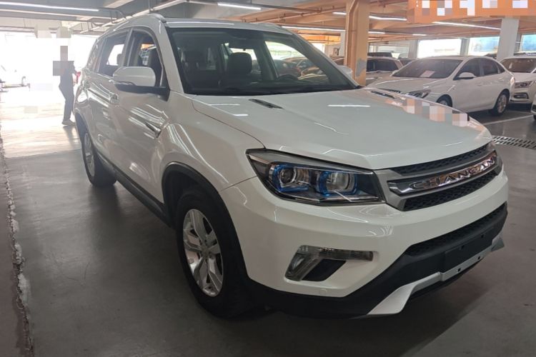 Used CHANGAN CS75 2014 2.0L Manual Luxury Version China V Standard Front Right 45 Deg
