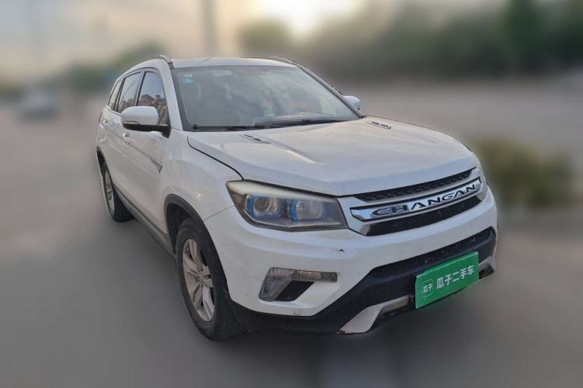 Used CHANGAN CS75 2014 2.0L Manual Luxury Version China IV Standard Front Right 45 Deg