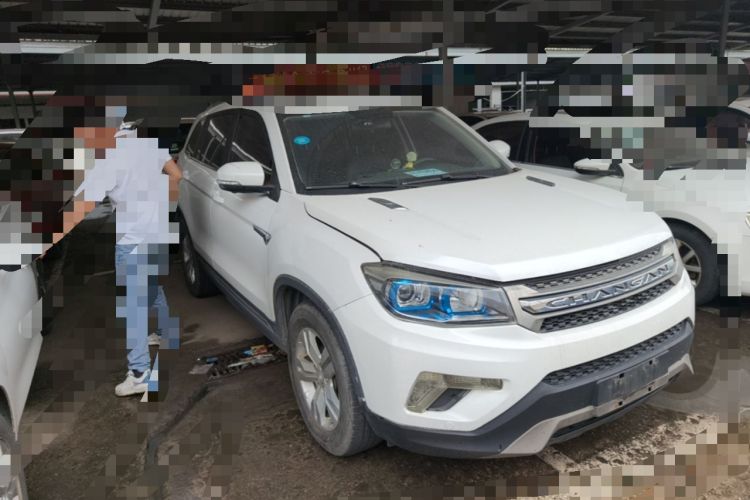 Used CHANGAN CS75 2014 1.8T Automatic Elite Model China IV Standard Front Right 45 Deg