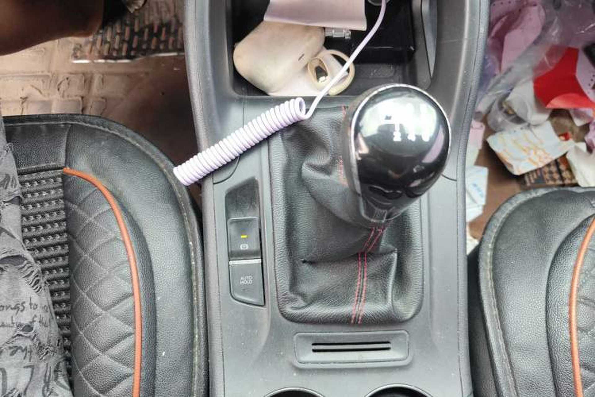 Used CHANGAN CS75 2014 2.0L Manual Luxury Version China V Standard Gear Lever