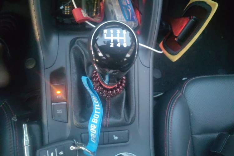 Used CHANGAN CS75 2014 2.0L Manual Leading Model China V Standard Gear Lever