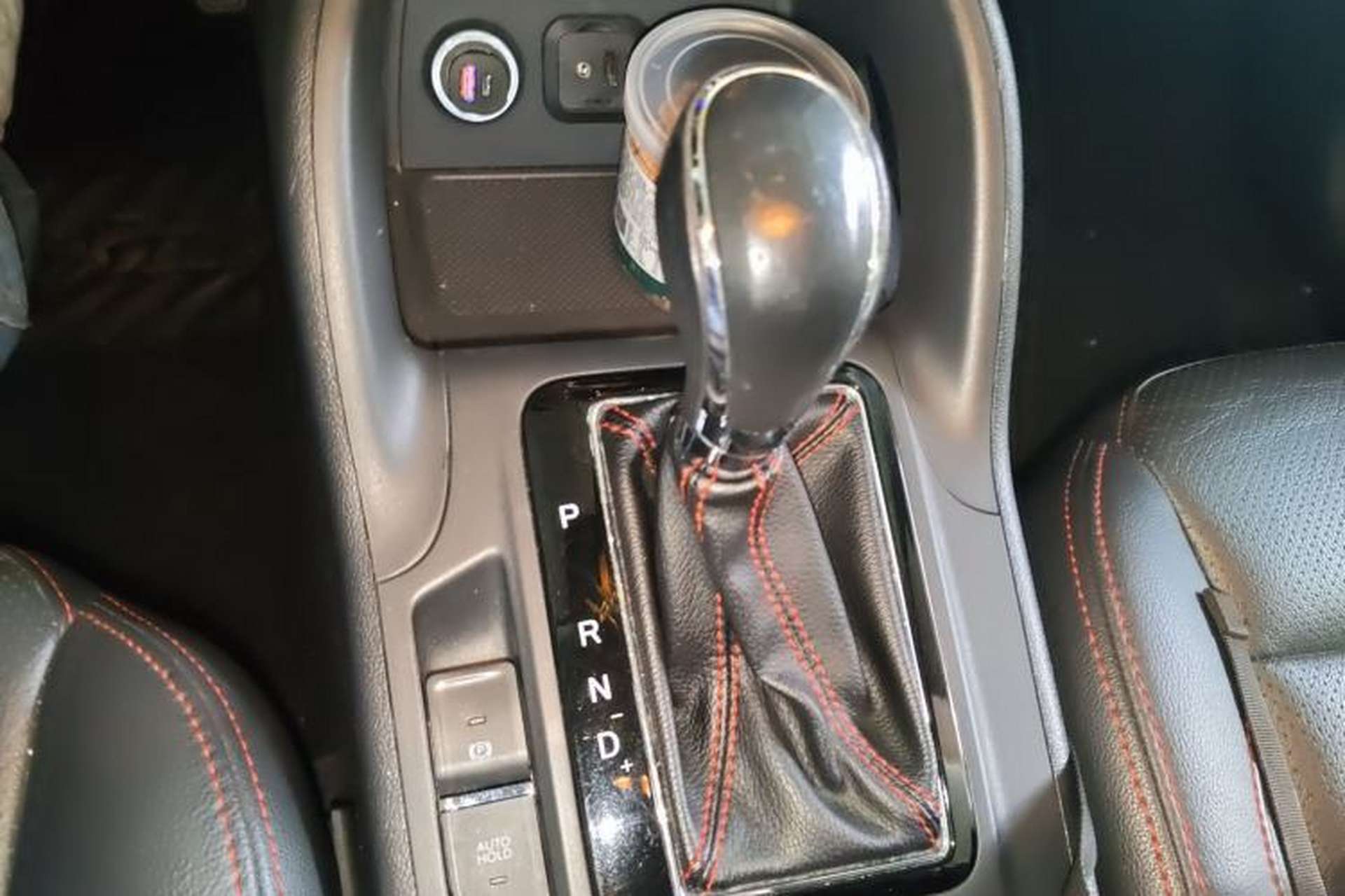 Used CHANGAN CS75 2014 1.8T Automatic Prestige Model China IV Standard Gear Lever