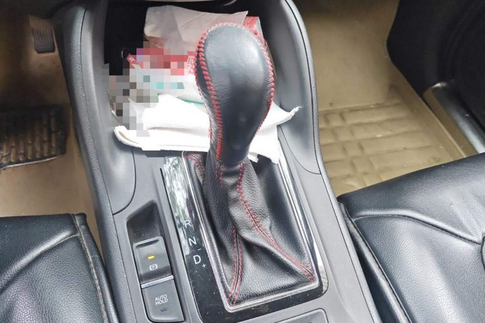 Used CHANGAN CS75 2014 1.8T Automatic Elite Model China IV Standard Gear Lever