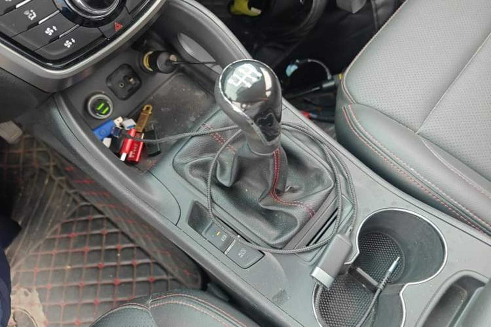Used CHANGAN CS75 2014 2.0L Manual Luxury Version China V Standard Gear Lever