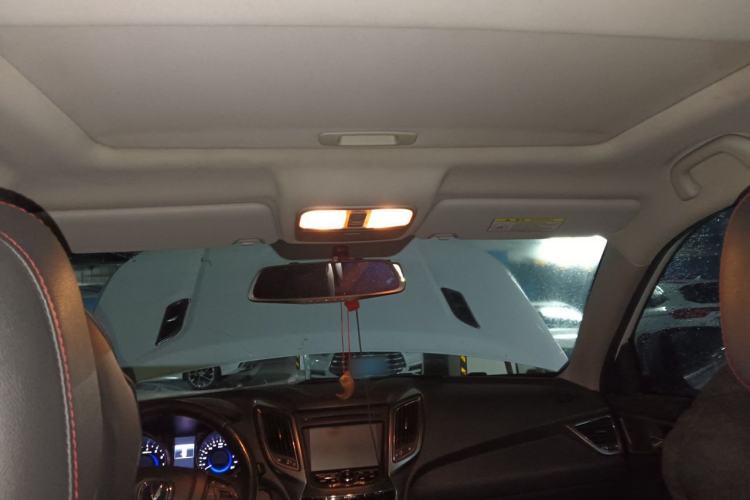 Used CHANGAN CS75 2014 2.0L Manual Luxury Version China IV Standard Headliner