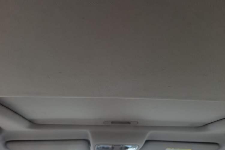 Used CHANGAN CS75 2014 2.0L Manual Luxury Version China IV Standard Headliner