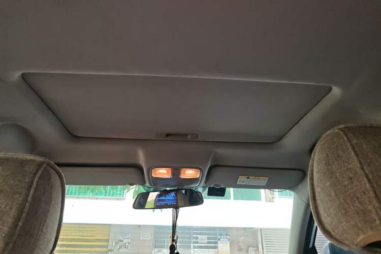 Used CHANGAN CS75 2014 2.0L Manual Luxury Version China V Standard Headliner