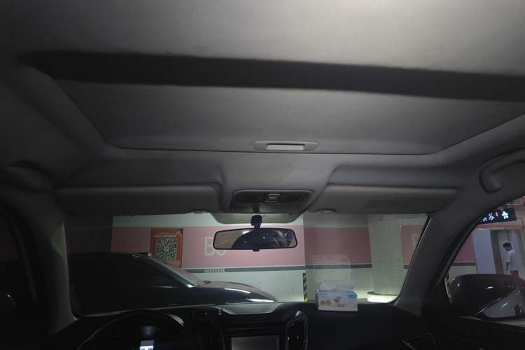 Used CHANGAN CS75 2014 1.8T Automatic Elite Model China IV Standard Headliner
