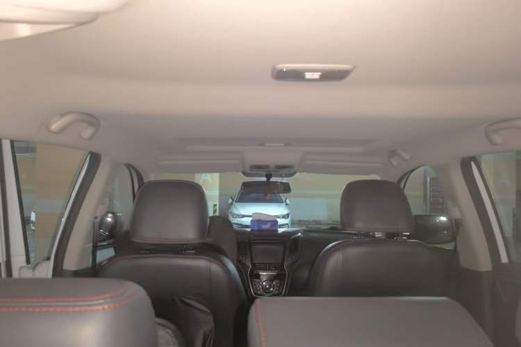 Used CHANGAN CS75 2014 1.8T Automatic Prestige Model China V Standard Headliner