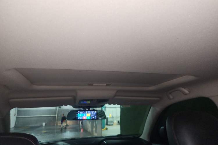 Used CHANGAN CS75 2014 1.8T Automatic Elite Model China IV Standard Headliner