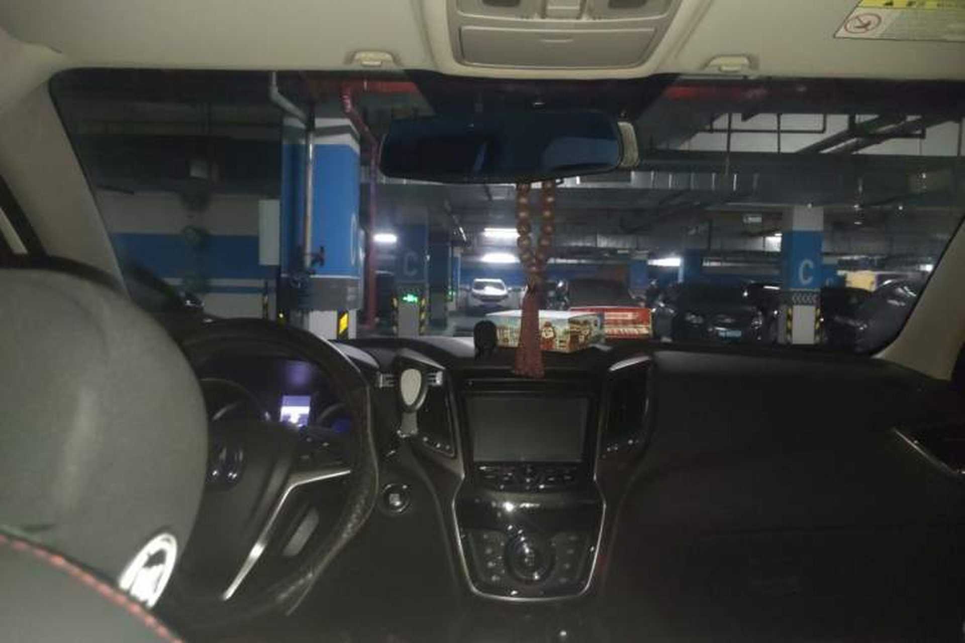 Used CHANGAN CS75 2014 1.8T Automatic Elite Version China V Standard Headliner