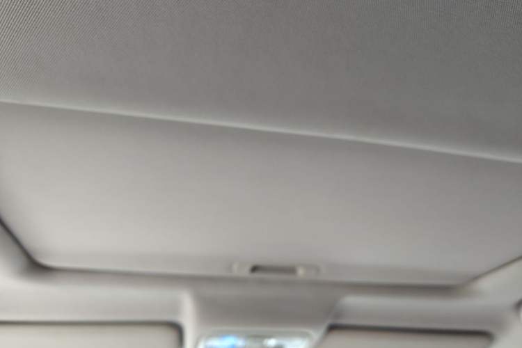 Used CHANGAN CS75 2014 1.8T Automatic Prestige Model China IV Standard Headliner