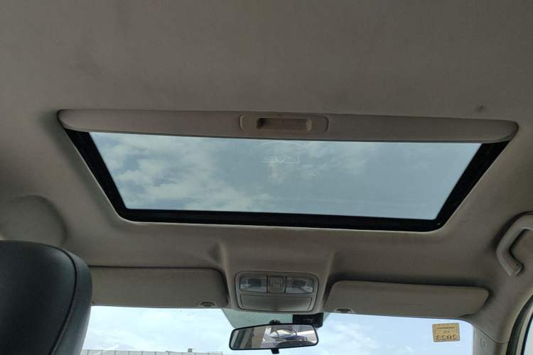 Used CHANGAN CS75 2014 1.8T Automatic Elite Version China V Standard Headliner