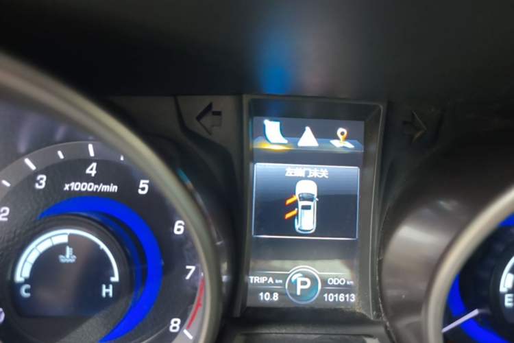 Used CHANGAN CS75 2014 1.8T Automatic Elite Model China IV Standard Instrument Cluster