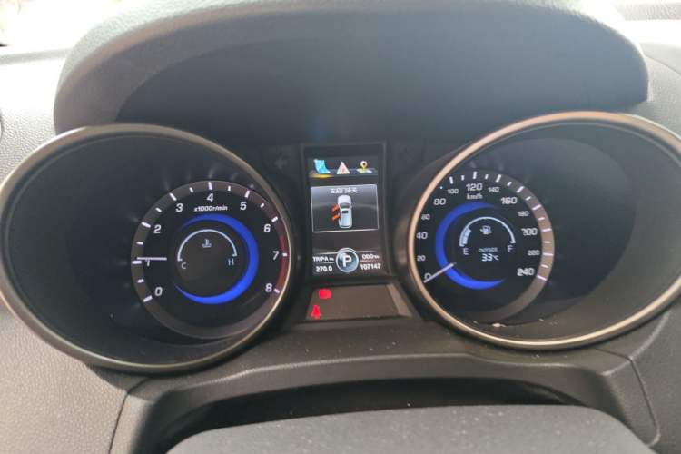 Used CHANGAN CS75 2014 1.8T Automatic Elite Model China IV Standard Instrument Cluster