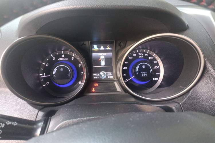 Used CHANGAN CS75 2014 1.8T Automatic Elite Model China IV Standard Instrument Cluster
