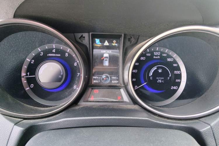 Used CHANGAN CS75 2014 2.0L Manual Luxury Version China IV Standard Instrument Cluster