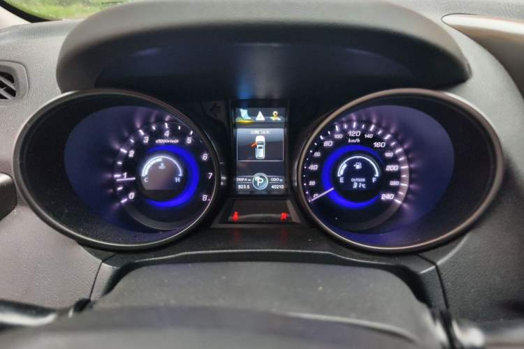 Used CHANGAN CS75 2014 1.8T Automatic Fashion Model China V Standard Instrument Cluster