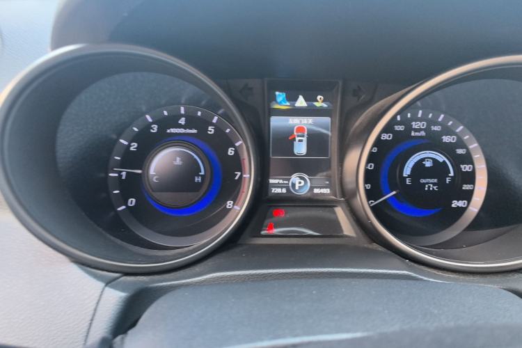 Used CHANGAN CS75 2014 1.8T Automatic Elite Model China IV Standard Instrument Cluster