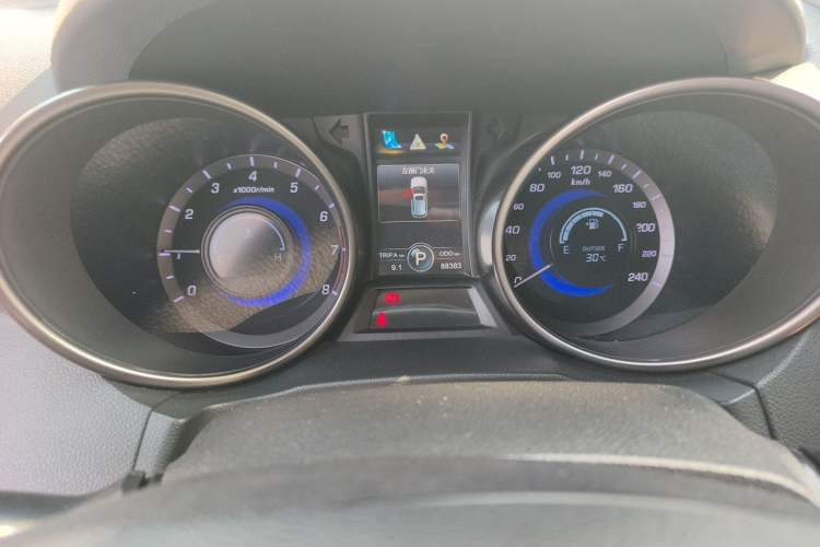 Used CHANGAN CS75 2014 1.8T Automatic Elite Model China IV Standard Instrument Cluster