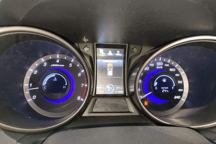 Used CHANGAN CS75 2014 1.8T Automatic Elite Model China IV Standard Instrument Cluster