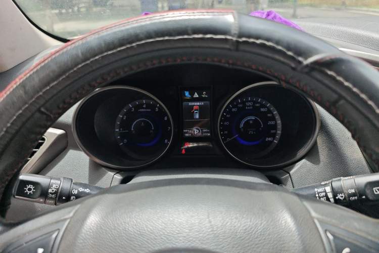 Used CHANGAN CS75 2014 1.8T Automatic Elite Version China V Standard Instrument Cluster