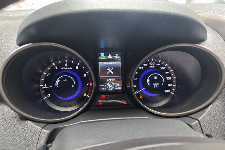Used CHANGAN CS75 2014 1.8T Automatic Elite Model China IV Standard Instrument Cluster