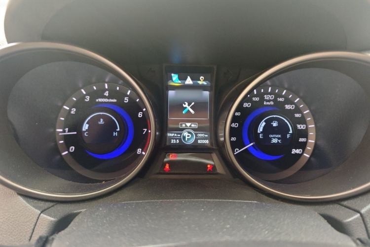 Used CHANGAN CS75 2014 1.8T Automatic Elite Model China IV Standard Instrument Cluster