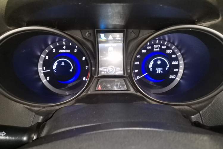 Used CHANGAN CS75 2014 1.8T Automatic Elite Model China IV Standard Instrument Cluster