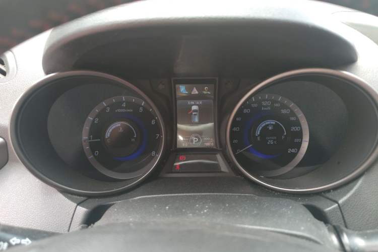 Used CHANGAN CS75 2014 1.8T Automatic Elite Version China V Standard Instrument Cluster
