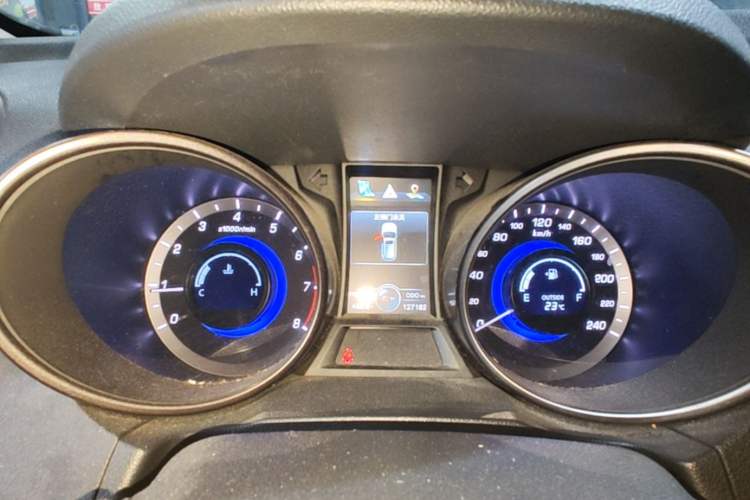 Used CHANGAN CS75 2014 2.0L Manual Luxury Version China V Standard Instrument Cluster